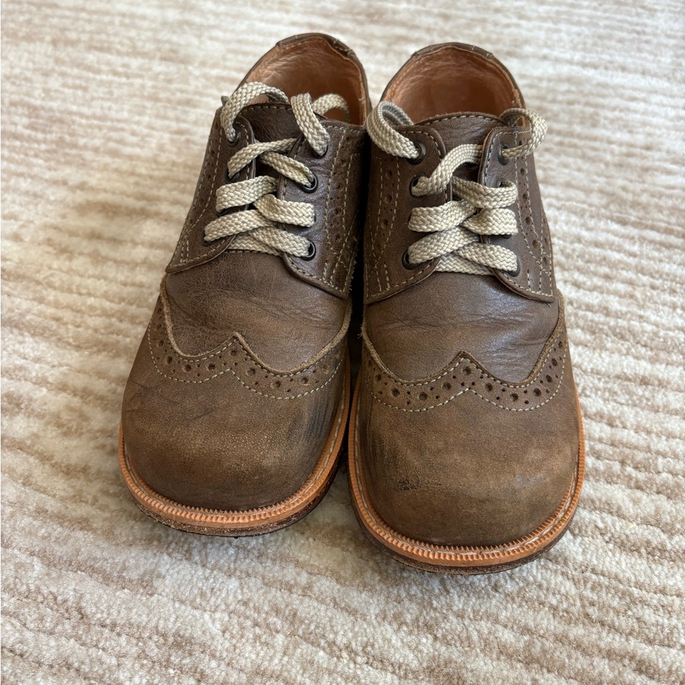 **Rare Find** Mikoleon green brown wingtip brogues size 30 boy or girl shoes